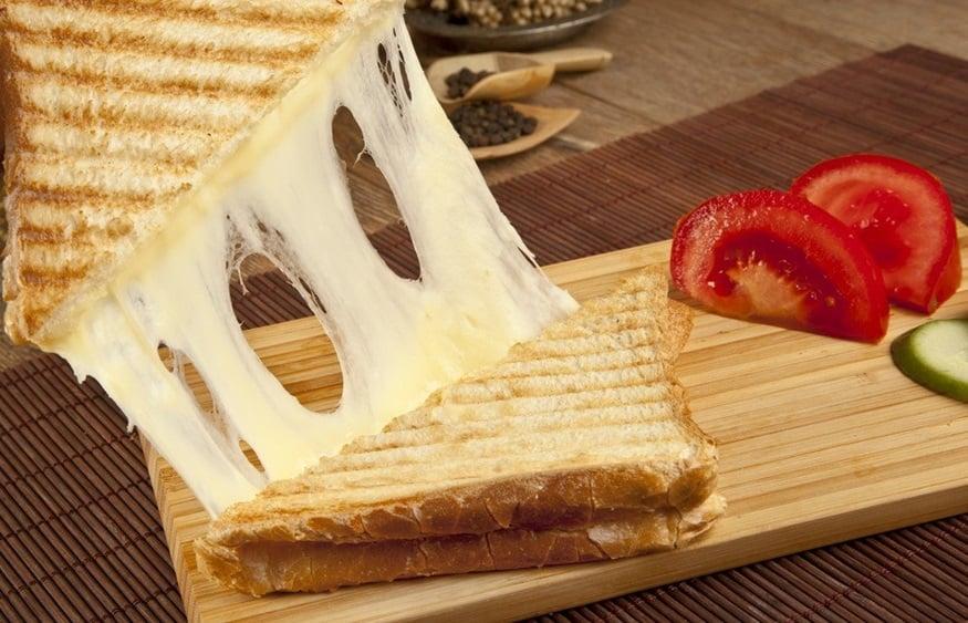 Kaşarlı Tost